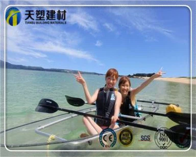 Polykarbonátový kajak